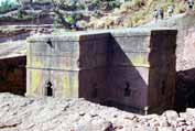 Kamenn� chr�m sv. Ji��. Lalibela. Sever, Etiopie.