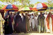 Nejvy��� Lalibel�t� kne��. Proces� b�hem Timkatu. Lalibela. Sever, Etiopie.
