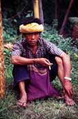 Mu� na trhu. Oblast jezera Inle. Myanmar (Barma).