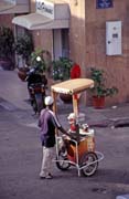 Pouli�n� prodava�, Dakar. Senegal.