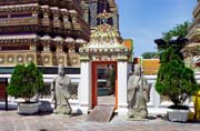 Komplex chr�mu s le��c�m Buddhou Wat Pho. Bangkok. Thajsko.