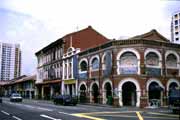 Koloni�ln� architektura. Singapur.