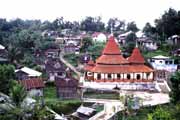 Minangkabausk� tadi�n� vesni�ka u Bukittinggi. Sumatra, Indon�sie.