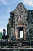 Star� chr�my v km�rsk�m stylu ve m�st� Lopburi. Thajsko.