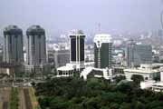 Pohled z Monumentu, Jakarta. J�va, Indon�sie.