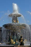 Ka�na na Place de la Concorde, Pa��. Francie.