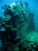 Pot�p�n� u ostrov� Togian, Kadidiri, vrak bombard�ru B24 z druh� sv�tov� v�lky potopen� 3. kv�tna 1945. Sulawesi, Indon�sie.