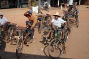 Rik��ci. Ji�n� od Yangonu. Myanmar (Barma).