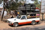 Lok�ln� doprava. Ji�n� od Yangonu. Myanmar (Barma).