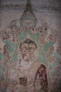 V n�kter�ch chr�mech se st�le dochovaly vnir�n� malby. Bagan. Myanmar (Barma).