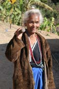 Vesni�an� na cest� do meste�ka Mindat. Provincie Chin. Myanmar (Barma).