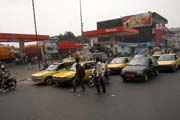 Douala, nejv�t�� mesto Kamerunu je ekonomick�m centrem v oblasti. Kamerun.