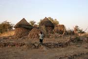 Horsk� vesnice v poho�� Mandara. Kamerun.