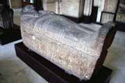 Jeden z mnoha sarkof�g� v Egyptsk�m muzeu v K�hi�e. Egypt.