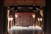 Chr�m Shimogamo-jinja (Kamomioya-jinja), Kj�to. Japonsko.