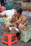 Pouli�n� trh - hlavn� m�sto Yangon. Myanmar (Barma).