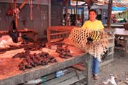 Netop��i, trh ve vesnici Tomohon. Sulawesi, Indon�sie.
